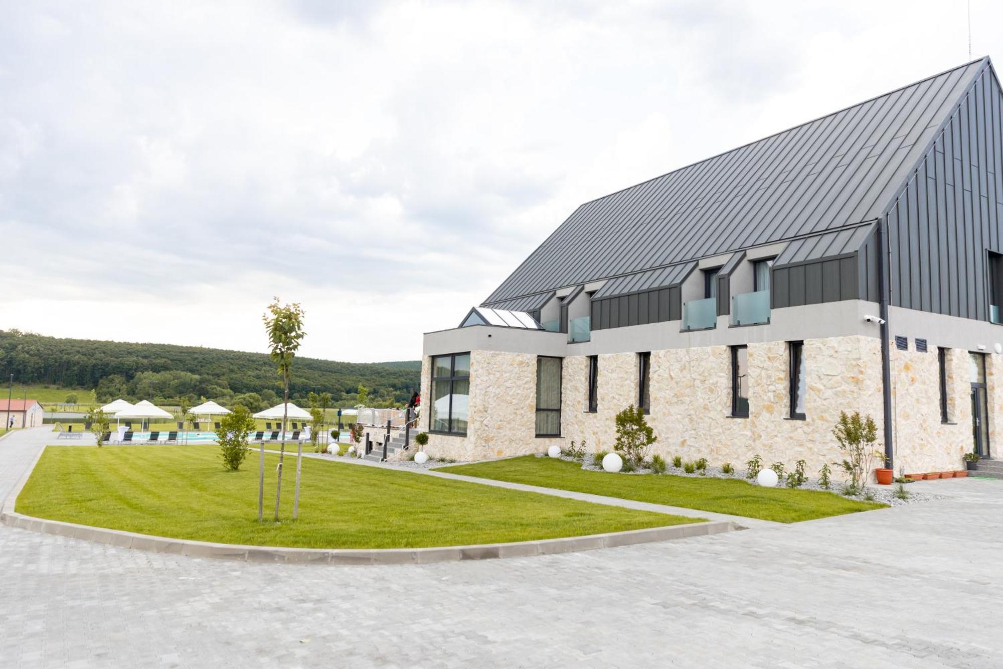 Hotel Complex Acom Băile Felix Esterno foto